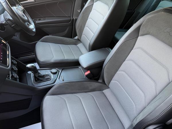 Volkswagen Tiguan 2.0 TDI R-Line Tech DSG 4Motion Euro 6 (s/s) 5dr