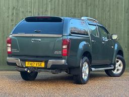 Isuzu D-Max 2.5 TD Utah Huntsman 4x4 4dr at 3th