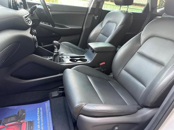 Hyundai TUCSON 1.6 GDi Premium Euro 6 (s/s) 5dr