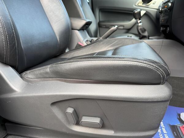 Ford Ranger 2.2 TDCi Limited 1 4WD Euro 5 (s/s) 4dr (Eco Axle)