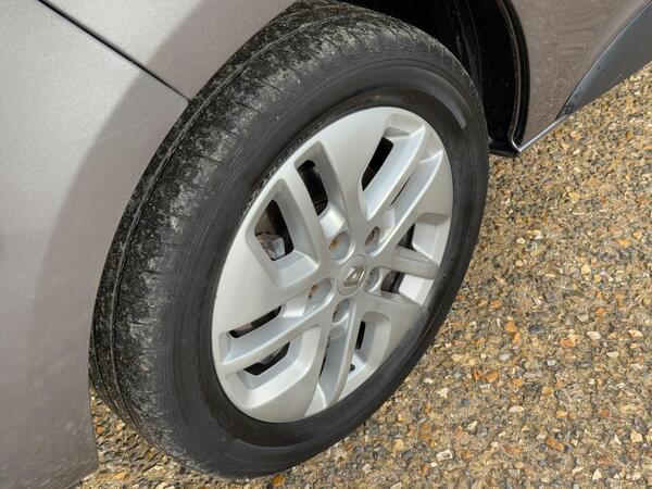 Renault Trafic 2.0 dCi ENERGY 28 Sport SWB Standard Roof Euro 6 (s/s) 5dr