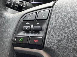 Hyundai TUCSON 1.7 CRDi Blue Drive SE Nav Euro 6 (s/s) 5dr at 32th