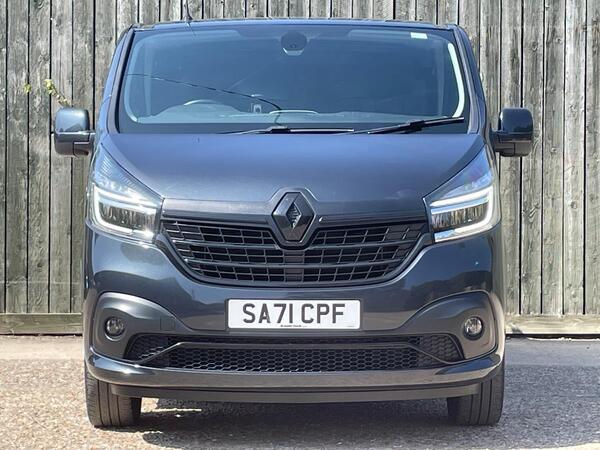 Renault Trafic 2.0 dCi ENERGY 30 Black Edition LWB Standard Roof Euro 6 (s/s) 5dr