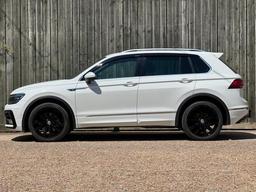 Volkswagen Tiguan 2.0 TSI R-Line Tech DSG 4Motion Euro 6 (s/s) 5dr at 7th