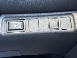 Nissan Navara 2.3 dCi Tekna Auto 4WD Euro 6 4dr at 22th