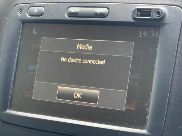 Renault Trafic 2.0 dCi ENERGY 30 Sport LWB Standard Roof Euro 6 (s/s) 5dr