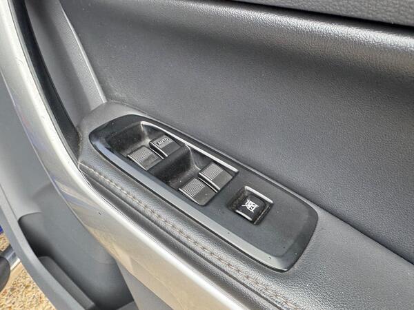 Ford Ranger 2.2 TDCi Limited 1 Durashift 4WD Euro 5 4dr