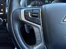 Mitsubishi L200 2.4 DI-D DC Challenger Auto 4WD Euro 6 4dr at 33th