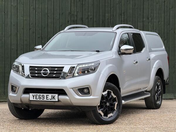Nissan Navara 2.3 dCi Tekna Auto 4WD Euro 6 4dr