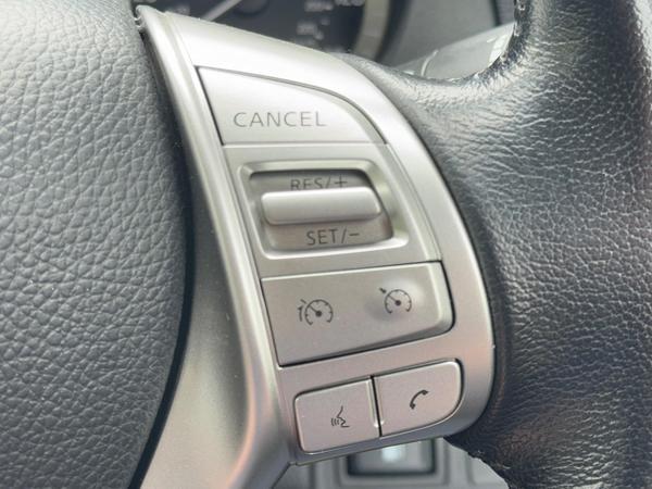 Nissan Navara 2.3 dCi N-Guard Auto 4WD Euro 6 4dr