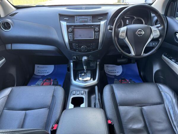 Nissan Navara 2.3 dCi Tekna Auto 4WD Euro 6 4dr