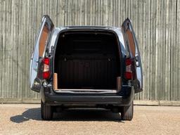 Citroen Berlingo 1.5 BlueHDi 1000 Enterprise M Pro SWB Euro 6 (s/s) 5dr at 21th