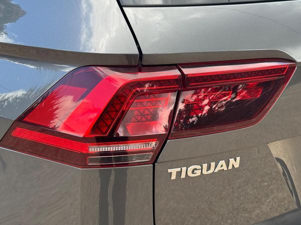 Volkswagen Tiguan 2.0 TDI R-Line DSG 4Motion Euro 6 (s/s) 5dr