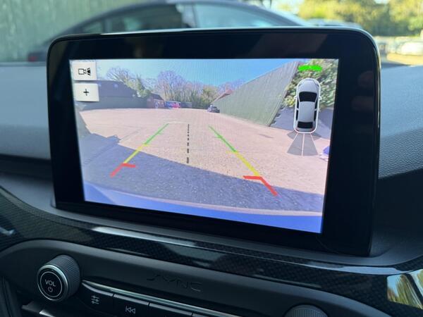 Ford Focus 2.3T EcoBoost ST Euro 6 (s/s) 5dr