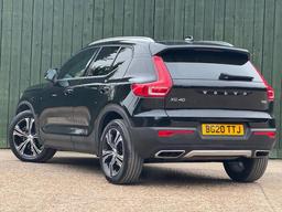 Volvo XC40 2.0 T4 Inscription Pro Auto Euro 6 (s/s) 5dr at 9th