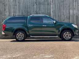 Nissan Navara 2.3 dCi Tekna 4WD Euro 6 (s/s) 4dr at 17th