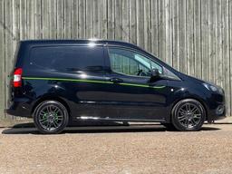 Ford Transit Courier 1.0 EcoBoost Sport L1 Euro 6 5dr at 23th