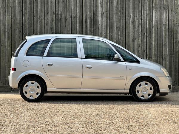 Vauxhall Meriva 1.6i 16v Club 5dr