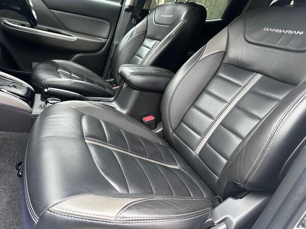 Mitsubishi L200 2.4 DI-D DC Barbarian Auto 4WD Euro 6 4dr