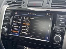 Nissan Navara 2.3 dCi N-Guard Auto 4WD Euro 6 4dr at 35th