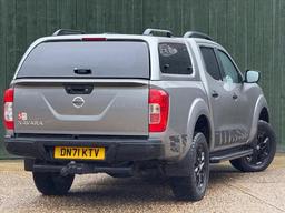 Nissan Navara 2.3 dCi N-Guard Auto 4WD Euro 6 4dr at 21th