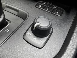 Ford Ranger 2.0 EcoBlue Wildtrak Auto 4WD Euro 6 (s/s) 4dr at 18th