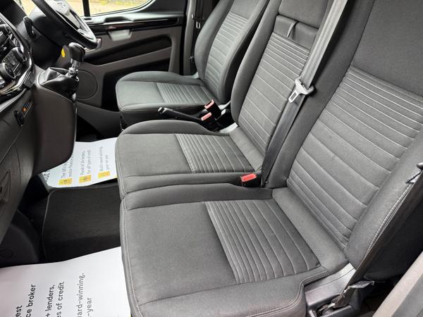 Ford Transit Custom 2.0 320 EcoBlue Limited Crew Van L2 H1 Euro 6 (s/s) 5dr (6 Seat)