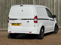 Ford Transit Courier 1.0 EcoBoost Sport L1 Euro 6 5dr at 22th