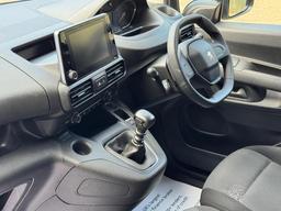Peugeot Partner 1.5 BlueHDi 1000 Professional Premium Standard Panel Van SWB Euro 6 5dr at 4th