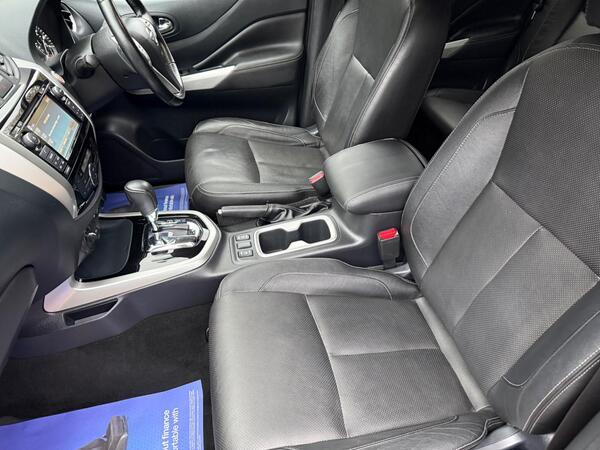 Nissan Navara 2.3 dCi Tekna Auto 4WD Euro 6 4dr