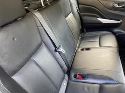 Nissan Navara 2.3 dCi Tekna 4WD Euro 6 (s/s) 4dr at 18th