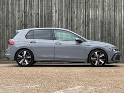 Volkswagen Golf 2.0 TDI GTD DSG Euro 6 (s/s) 5dr at 24th