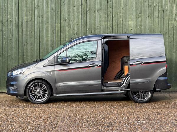 Ford Transit Courier 1.5 TDCi Sport L1 Euro 6 5dr