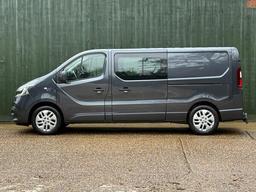 Renault Trafic 2.0 dCi ENERGY 30 Sport Crew Van EDC LWB Euro 6 (s/s) 6dr at 12th