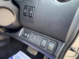 Nissan Navara 2.3 dCi Tekna Auto 4WD Euro 6 4dr at 28th