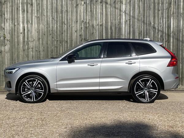 Volvo XC60 2.0 B5 MHEV R-Design Pro Auto Euro 6 (s/s) 5dr