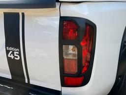 Nissan Navara 2.3 dCi Tekna Auto 4WD Euro 6 4dr at 36th