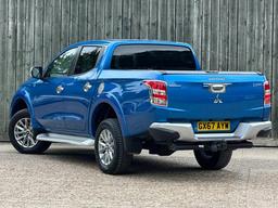 Mitsubishi L200 2.4 DI-D DC Barbarian Auto 4WD Euro 6 4dr at 6th