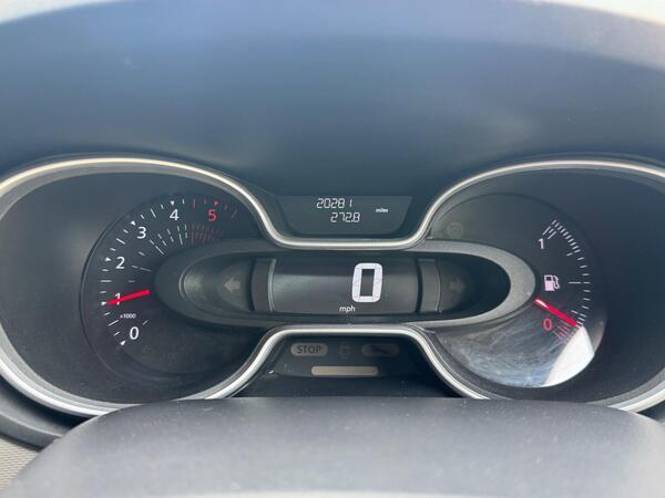 Renault Trafic 1.6 dCi ENERGY 29 Sport Nav LWB Standard Roof Euro 6 (s/s) 5dr