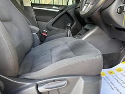 Volkswagen Tiguan 2.0 TDI BlueMotion Tech Match 4WD Euro 5 (s/s) 5dr at 16th