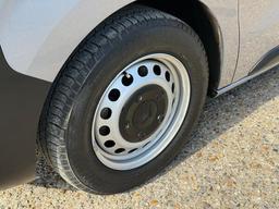 Citroen Dispatch 1.5 BlueHDi 1000 Enterprise Pro M FWD 2 Euro 6 (s/s) 6dr at 26th