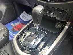 Nissan Navara 2.3 dCi Tekna Auto 4WD Euro 6 4dr at 26th