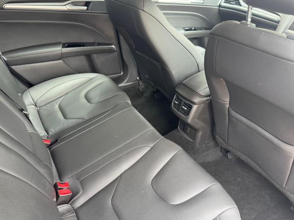 Ford Mondeo 2.0 TDCi Titanium Edition Euro 6 (s/s) 5dr