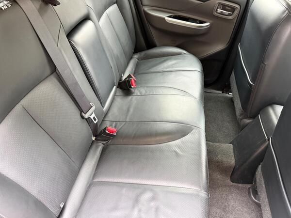 Mitsubishi L200 2.4 DI-D DC Warrior Auto 4WD Euro 6 4dr
