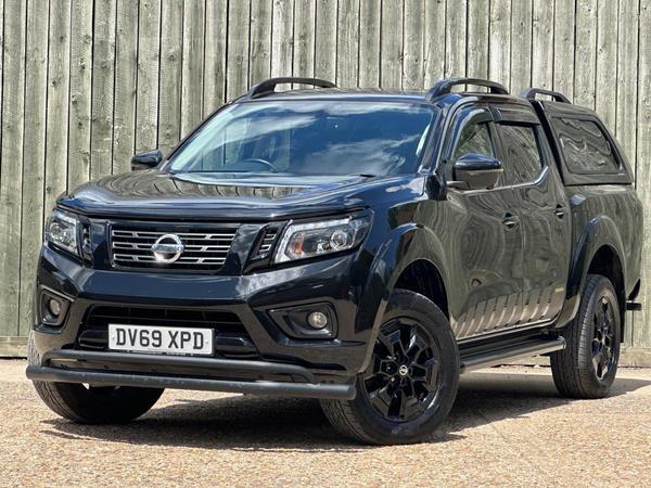 Nissan Navara 2.3 dCi N-Guard Auto 4WD Euro 6 4dr