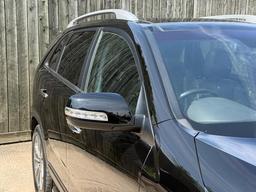Kia Sorento 2.2 CRDi KX-4 Auto AWD Euro 5 5dr at 40th