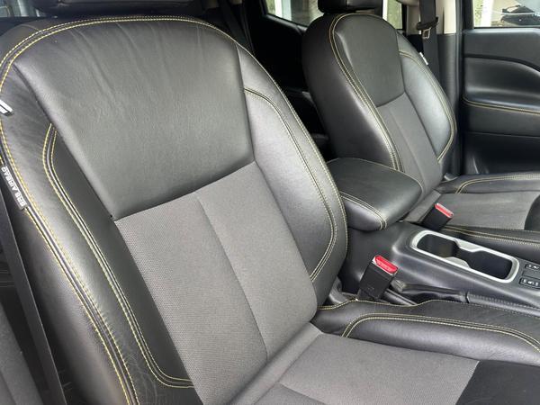 Nissan Navara 2.3 dCi N-Guard Auto 4WD Euro 6 4dr