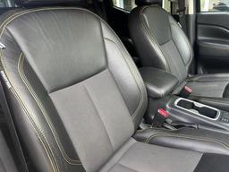 Nissan Navara 2.3 dCi N-Guard Auto 4WD Euro 6 4dr at 6th