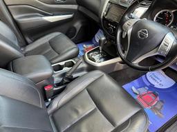 Nissan Navara 2.3 dCi Tekna Auto 4WD Euro 6 4dr at 3th