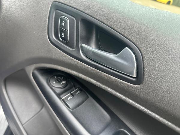 Ford Transit Connect 1.5 240 EcoBlue Limited L2 Euro 6 (s/s) 5dr